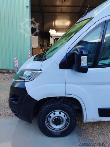 Wohnwagen/Wohnmobil Fiat Ducato Weinsberg Carabus 600K | 2023 | EURO 6 | Venditore professionale