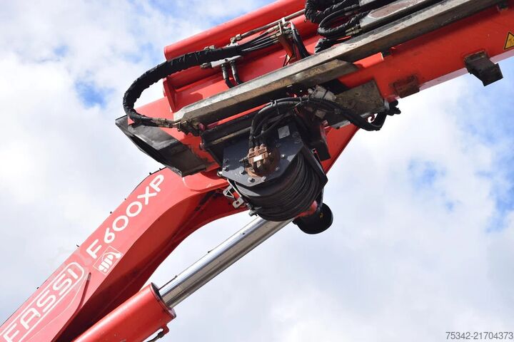 Ladepritsche Iveco Eurotrakker 260.35 FASSI F600XP FLYGIP