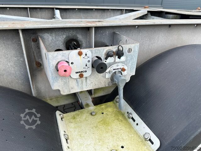 Containertransport Van Hool 3B2015 20FT/30FT ADR chassis / galvanized / dis...