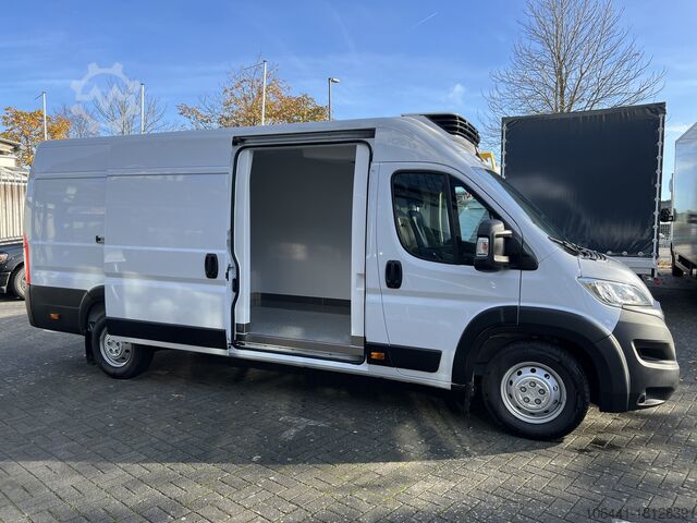 Refrigerated box wagon Opel Movano Kühlkasten Xarios 300