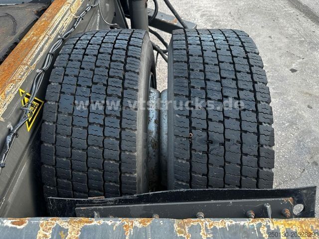 Swap body truck Terberg YT 222 Rangierfahrzeug BDF Sattelplatte