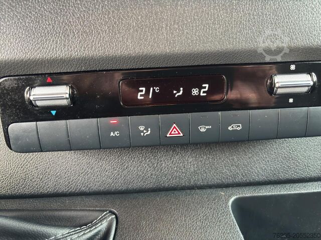 Curtain sider van Mercedes-Benz Sprinter 314 CDI Pritsche Kompakt Klima,AHK