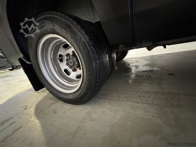 High top van IVECO Daily 50C18 Kastenwagen *Navi*Ahk**