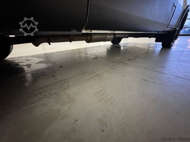 High top van IVECO Daily 50C18 Kastenwagen *Navi*Ahk**