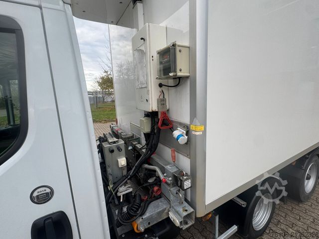 Refrigerator body van IVECO Daily 35C18 TiefKühlkoffer Maxicargo *2 Stück*