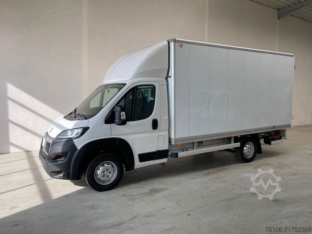 Box van PEUGEOT Boxer Koffer mit grosse Türen *Klima*Navi*