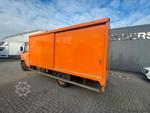 Box truck MERCEDES-BENZ 816 D VARIO Koffer *Ahk*