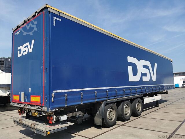 Schiebeplanen KRONE SDP 02 BÄR 2 TONS TAILLIFT