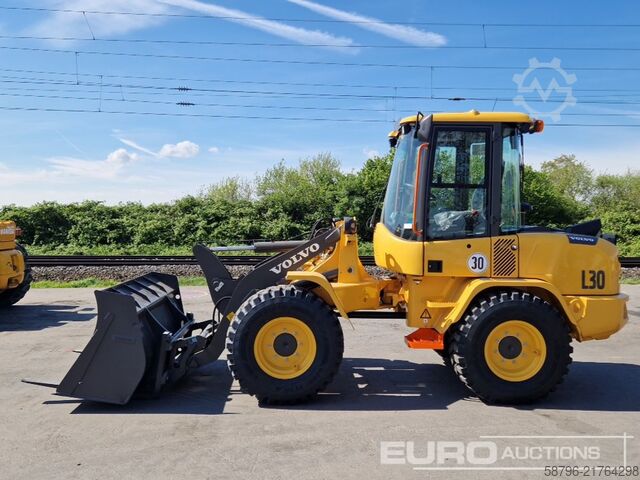 Wheel loader Volvo L30HS