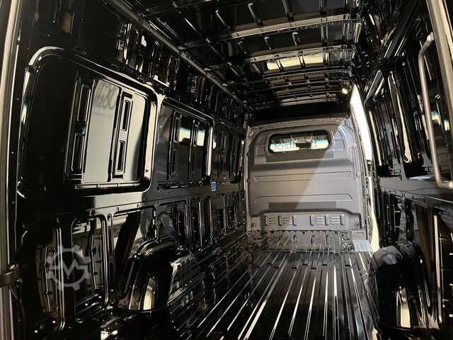 Kastenwagen Mercedes-Benz Sprinter 319 CDI L3H2 RWD Automaat / 3.500 KG T...
