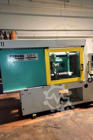 Injection molding machine ARBURG 520C-200-675