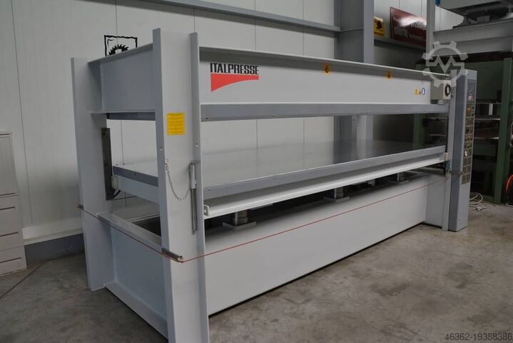 Veneer press Italpresse UT/6L Prasa do forniru