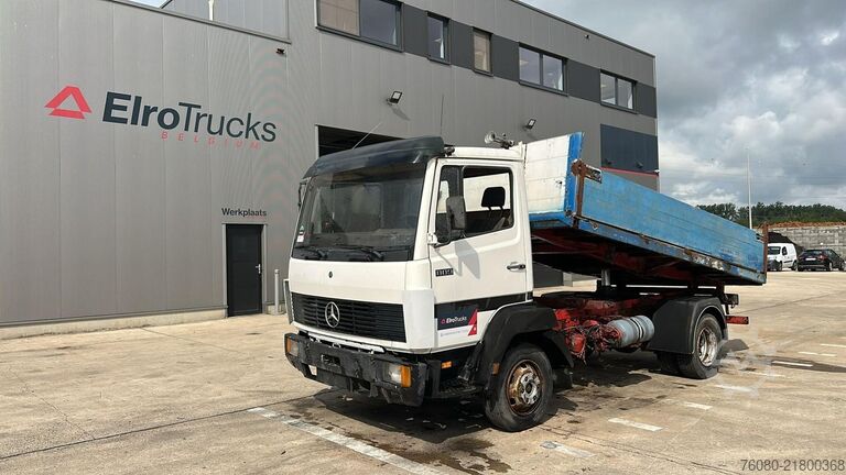 Tipper Mercedes-Benz SK 809 (POMPE MANUELLE / MANUAL PUMP / HELPER /...