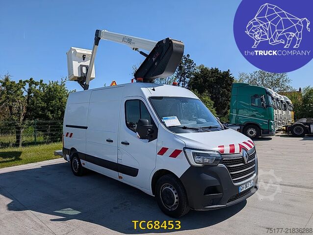Hebebühne Renault Master 145.35 klubb