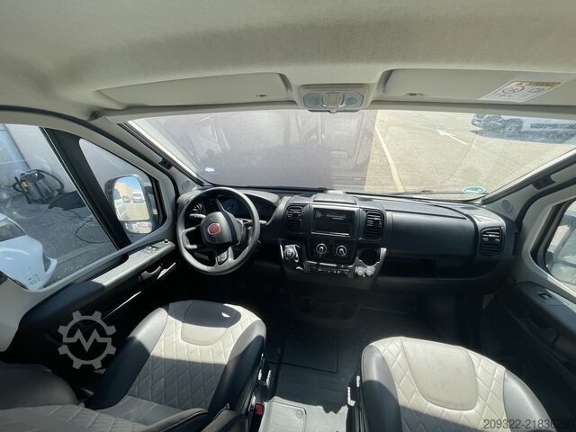 Wohnwagen/Wohnmobil Fiat Ducato Weinsberg Carabus 600K | 2023 | EURO 6 | Venditore professionale