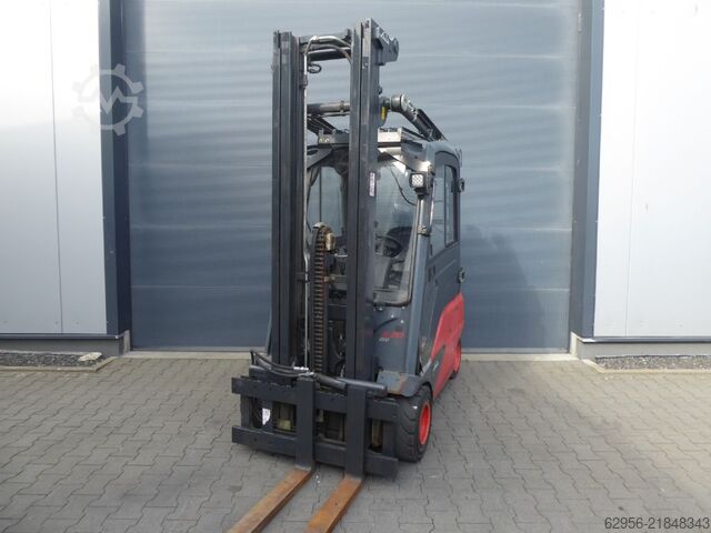 Electric 4-wheel forklift Linde E20PL-02