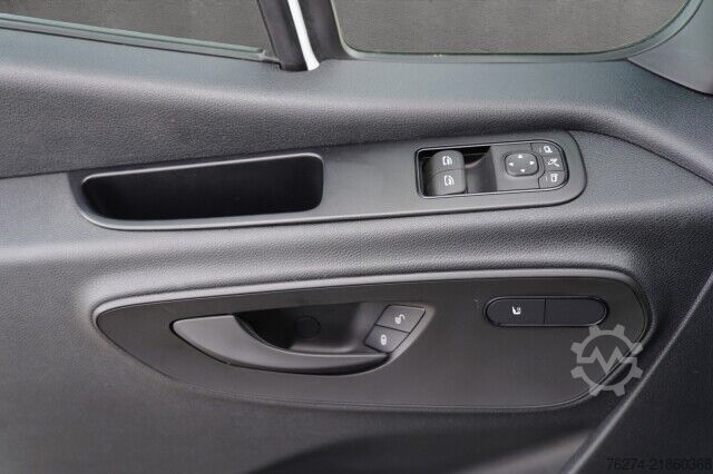 High top van Mercedes-Benz Sprinter 317 CDI Hochdach L2H2 Pro