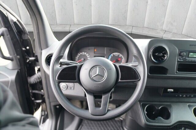 Panel van Mercedes-Benz eSprinter 312 Kasten Hochdach Standard