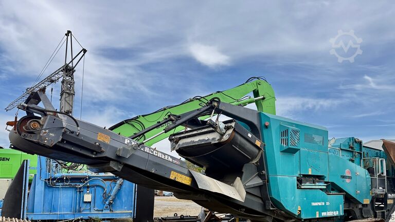 Horizontal impact crusher Powerscreen Trakpactor 320