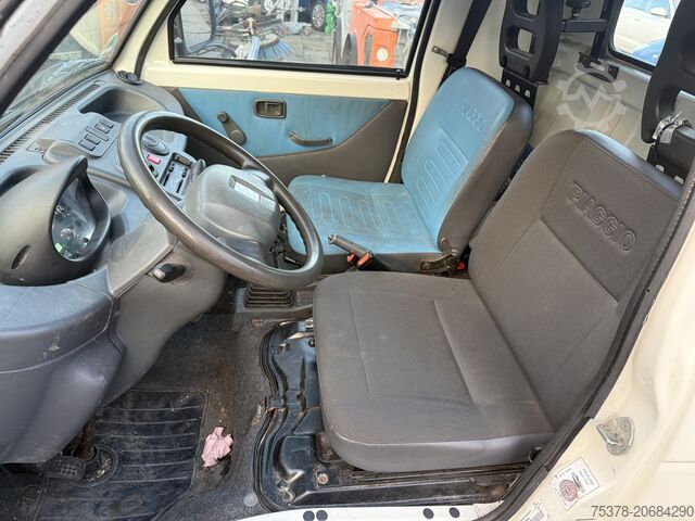 Sweeper Piaggio Porter Kipper 1.3 Winterdienst+1.Hand