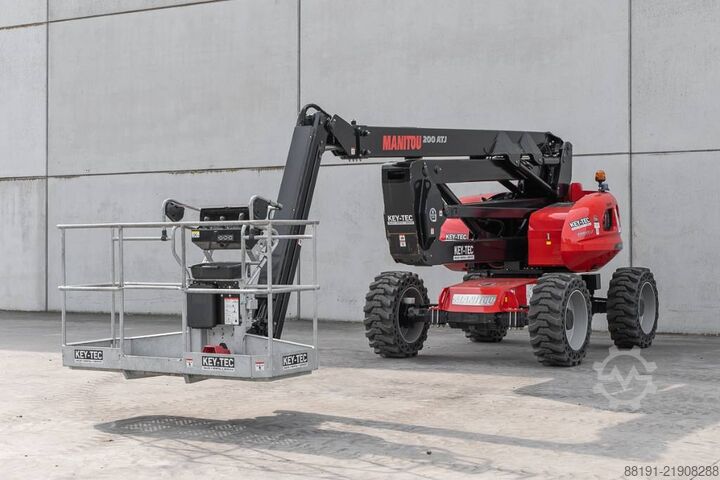 Articulated boom lift Manitou 200 ATJ