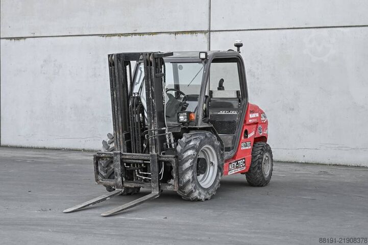 Rough terrain forklift Manitou MH 25-4