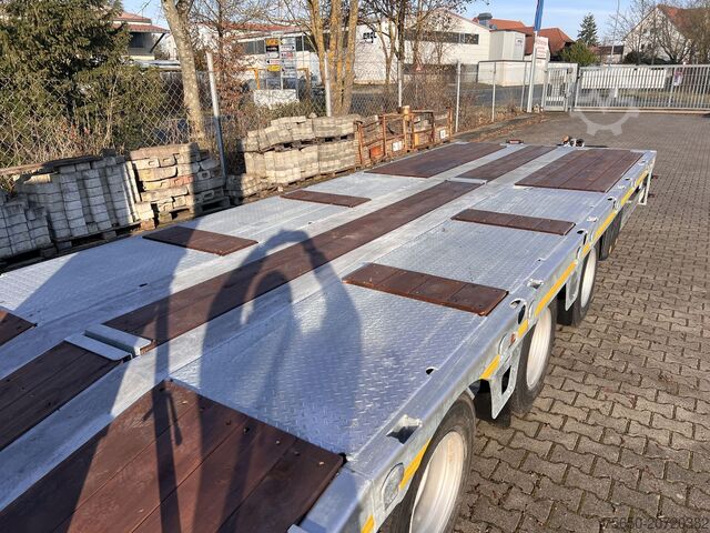 Tieflader Anhänger Möslein TT 34 Zugrohr Gerade 34 t GG Tridem- Tieflader 3 Achs, gelenktNeufahrzeug