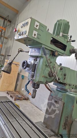 Konventionelle Fräsmaschine tos fnk 25a