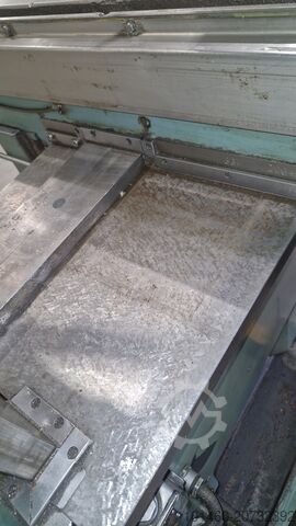 Konventionelle Fräsmaschine tos fnk 25a
