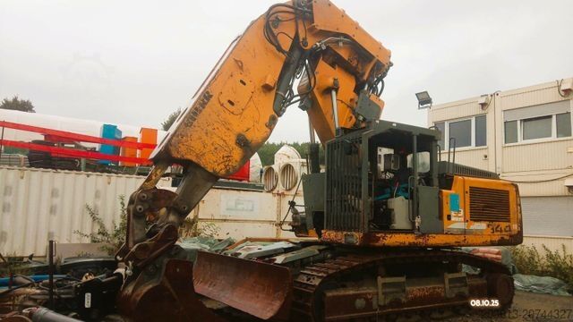 Kettenbagger LIEBHERR R944C T Kettenbagger 43 Ton Tunnel 9.900 h