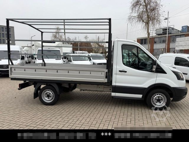 Pick-up van FORD Transit 2.0 L2 Pritsche 3 Sitze *EUR6 *1 Hand