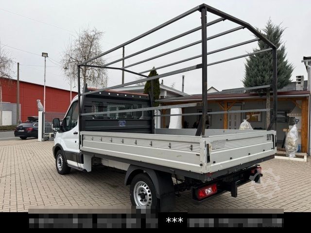 Pick-up van FORD Transit 2.0 L2 Pritsche 3 Sitze *EUR6 *1 Hand