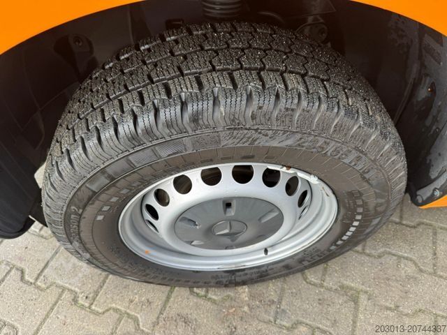 LKW mit Hubarbeitsbühne MERCEDES-BENZ Sprinter 316 CDI mit Versalift VTL-39-135