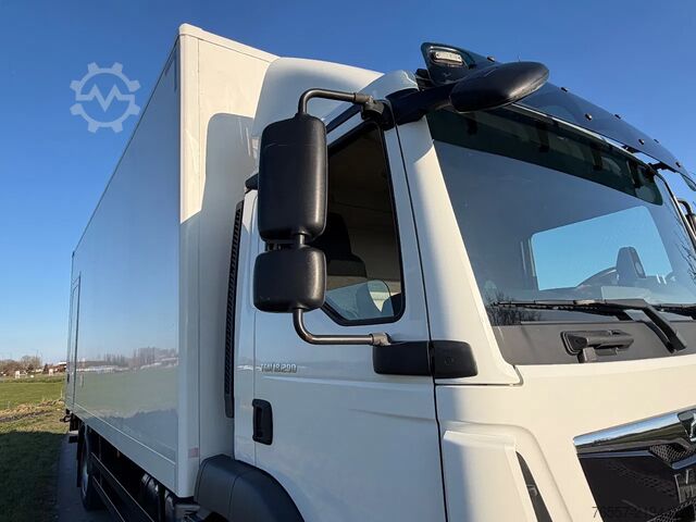 Suitcase MAN TGM TGM18.290 EURO6 Bakwagen met Laadklep.