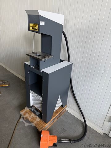 Punching machine Pressta Eisele Dyno 9