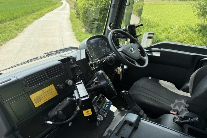 Sweeper truck MAN L2007 46.010 4x2 Kehrmaschine / Swiss-Vehicle