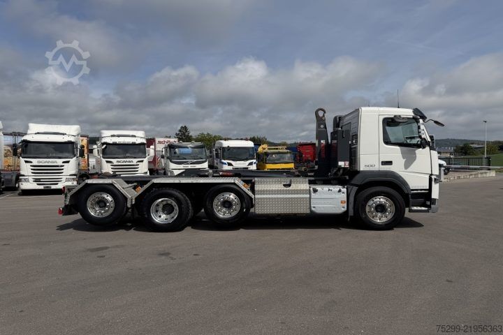 Roll-off tipper truck Volvo FM-500 8x2 Hiab / Swiss-Vehicle