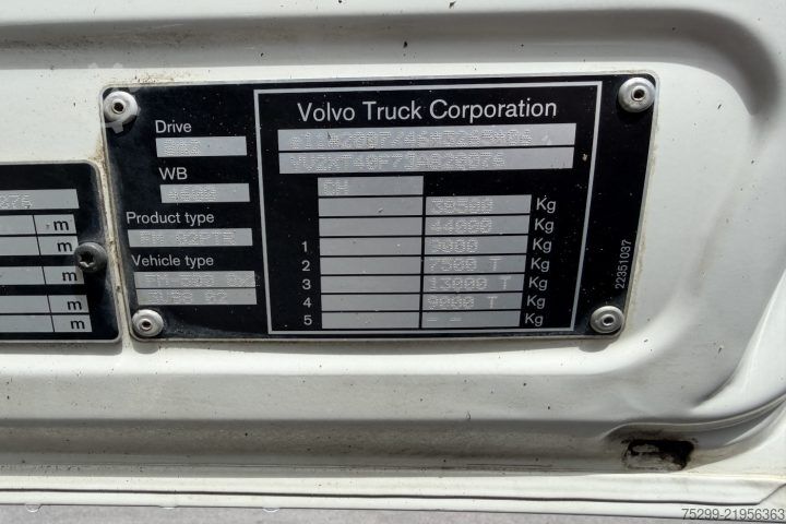 Roll-off tipper truck Volvo FM-500 8x2 Hiab / Swiss-Vehicle