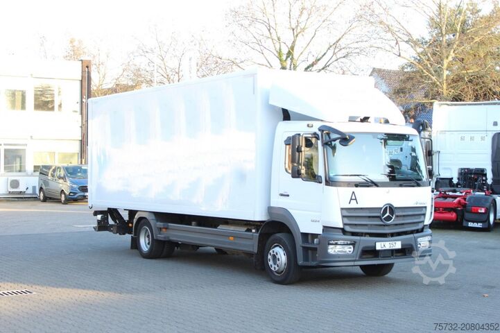 LKW mit Kofferaufbau Mercedes-Benz Atego  1224 E6 Klima Laderbordwand AHK