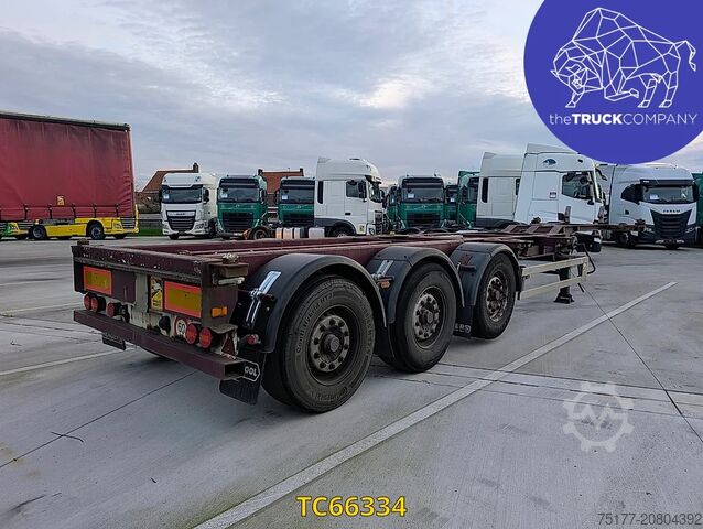 Containertransport Renders 