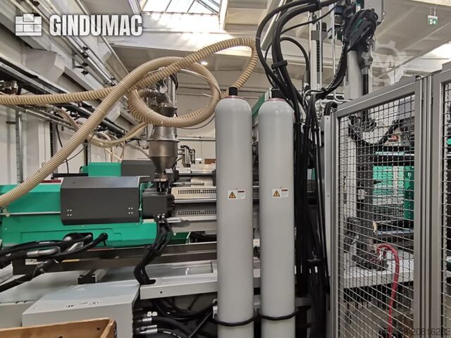 Hydraulische Spritzgießmaschine Arburg 570 S 2200-800/290