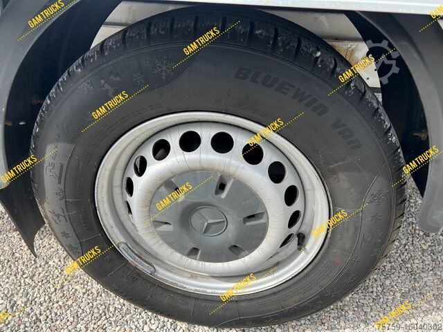 Compact van Mercedes-Benz Sprinter 314CDI Koffer 4.14m EU6 Manual