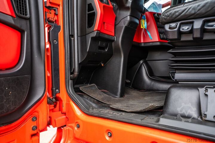 Standard tractor MAN TGX 26.500 XXL BLS - 6x2/4