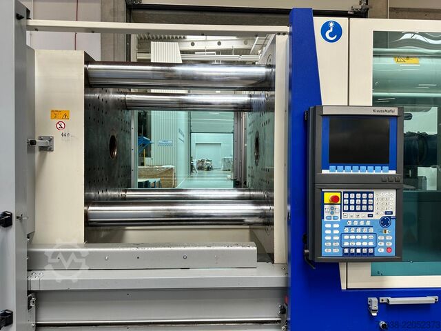 Injection molding machine Krauss Maffei KM 300-2000 CX