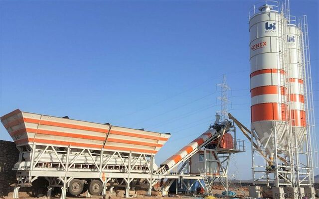 CONCRETE BATCHING PLANT Mobile 100S4 SEMIX Mobile 100 S4