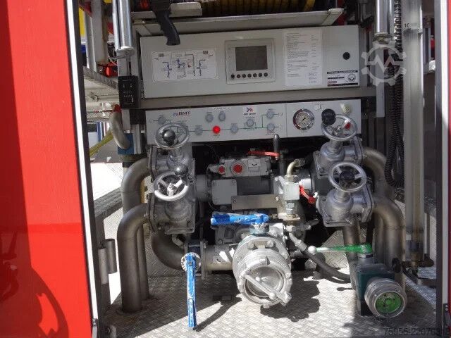 Fire engine MAN TGM 15.240 godiva pump 2000liter water and 200 ...