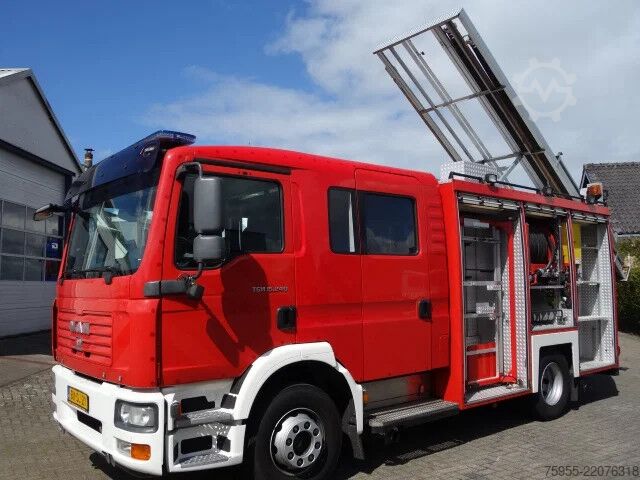 Fire engine MAN TGM 15.240 godiva pump 2000liter water and 200 ...