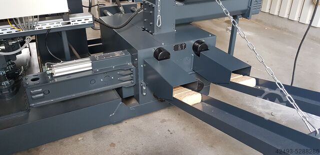 Briquetting press RUF Serie R2