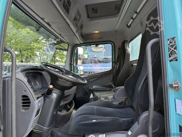 Pick-up van Mercedes-Benz Atego 816