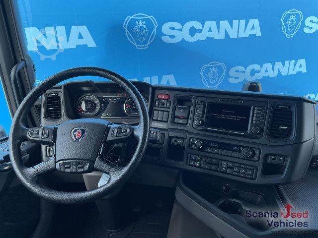 Standard tractor unit Scania R 460 A4x2NA DIFF-L RETARDER PARK AIRCO